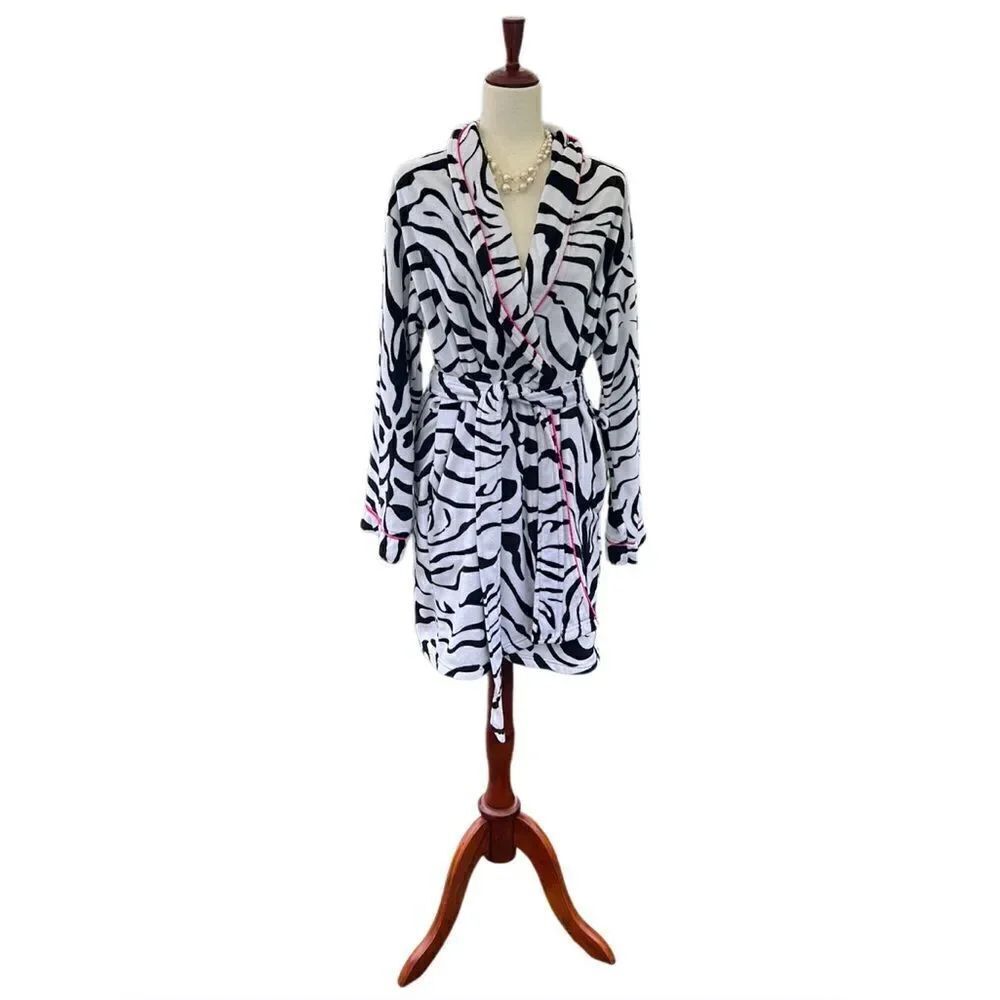 Frederick’s of Hollywood women’s L XL soft cozy sexy zebra print robe